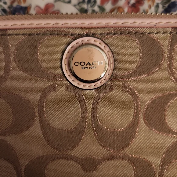 Coach Signature Canvas Zip-Around Wallet – Light Pink Trim - Picture 2 of 16